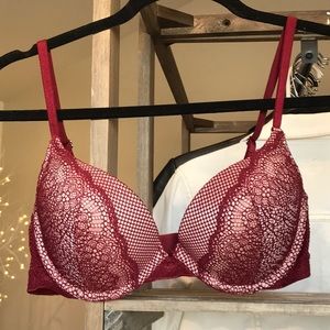 Victoria secret bra